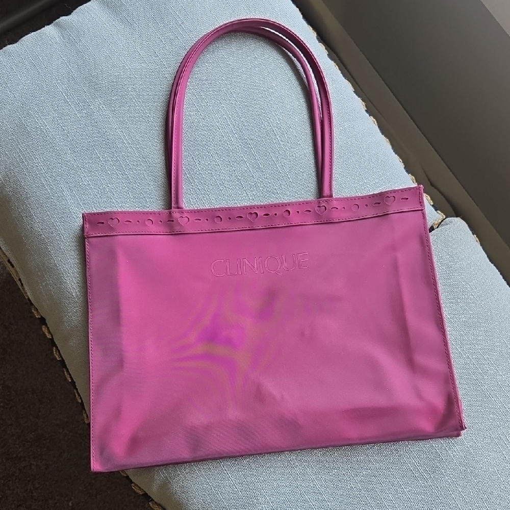 💕Clinique Pink Nylon Tote Bag with Dual Handles